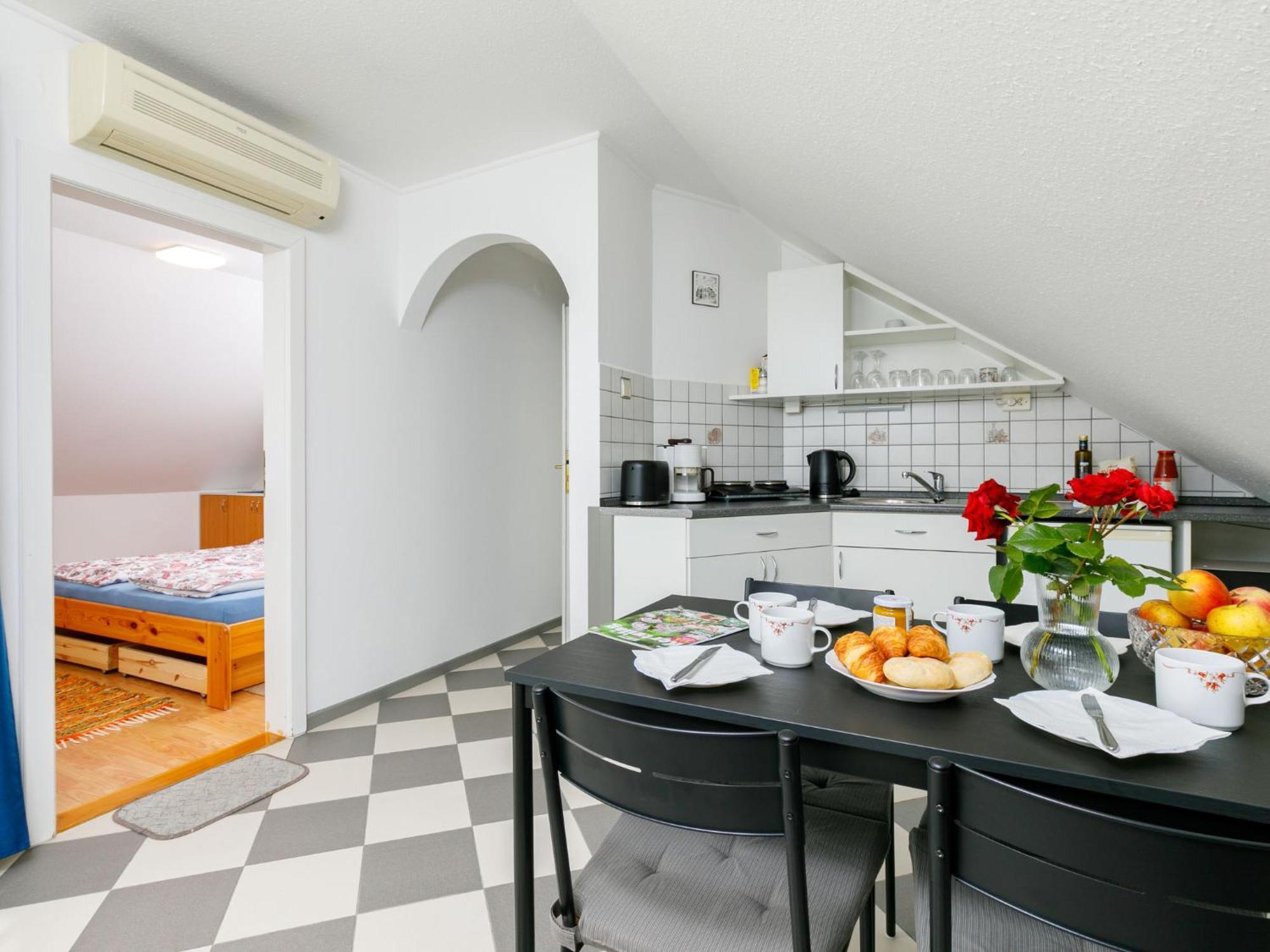 Apartment Gerania By Interhome Balatonfured Ngoại thất bức ảnh